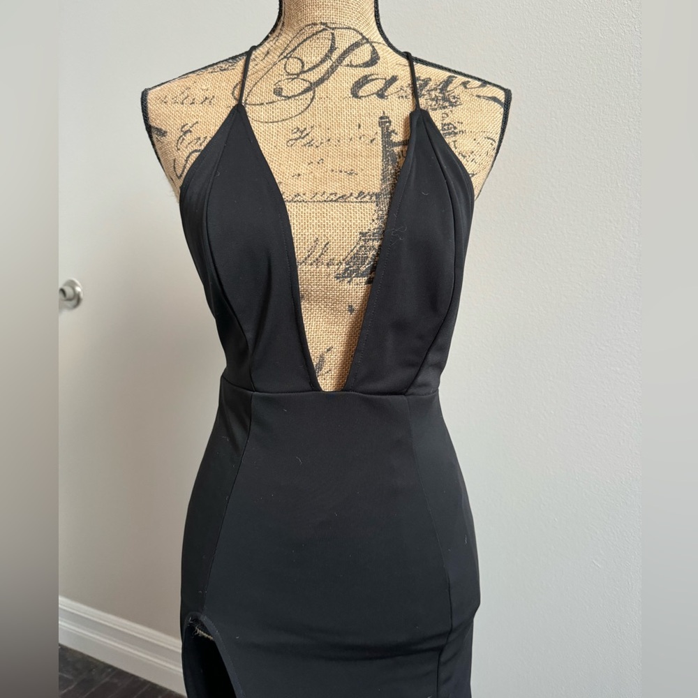 Plunge Neckline Dress With Slit - Picture 2 of 7
